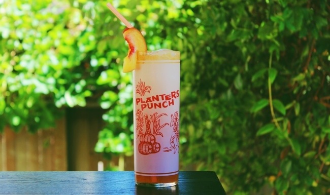 planters punch cocktail
